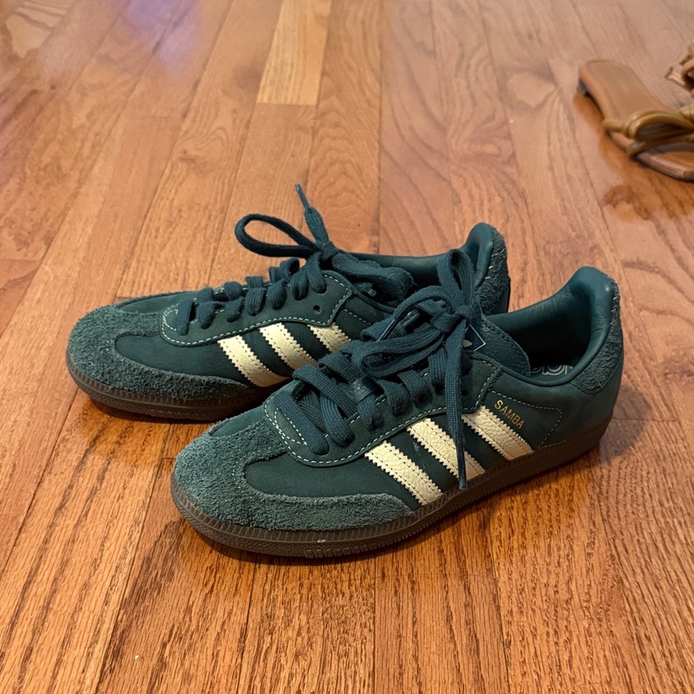 Adidas Forest Green Sambas Sneakers